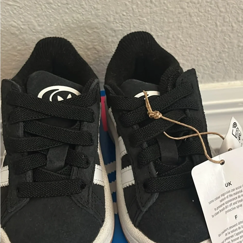 Adidas Kids Campus Black and White Sneakers - Picture 2 of 4